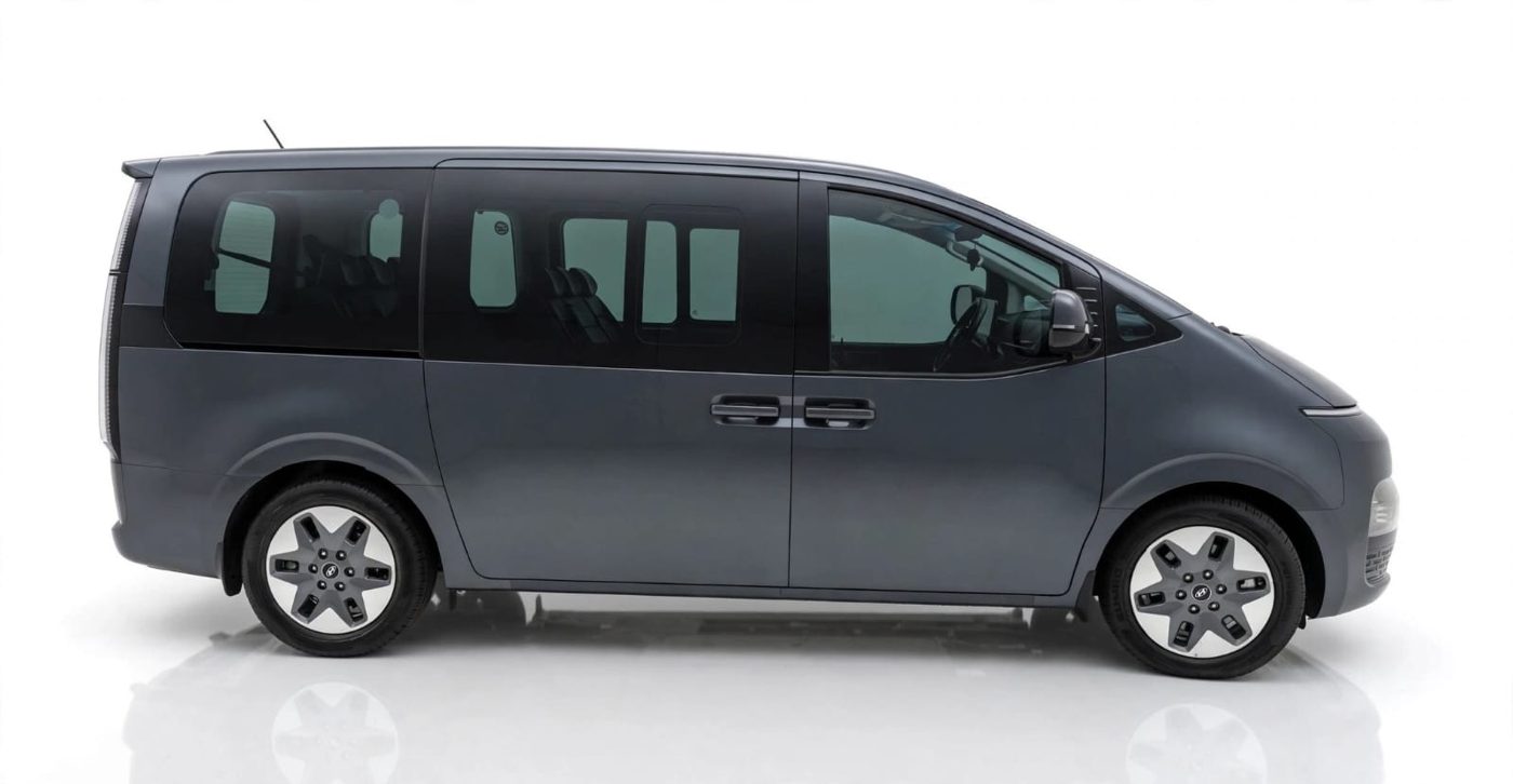 Hyundai Staria